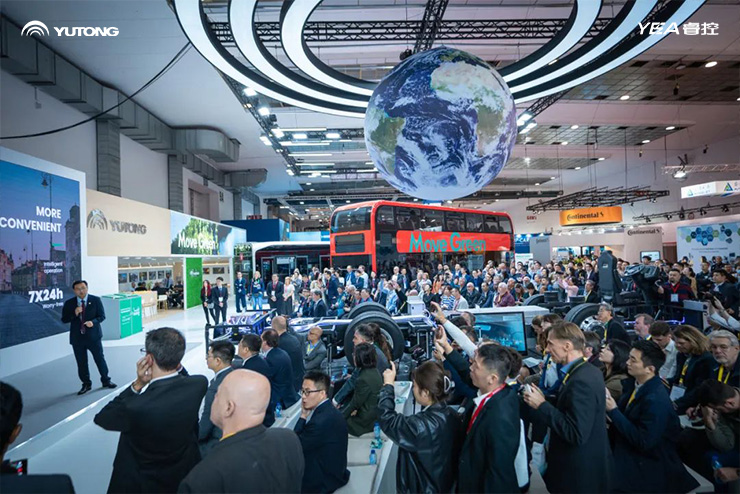 Yutong vinner to priser på Busworld Europe 2023