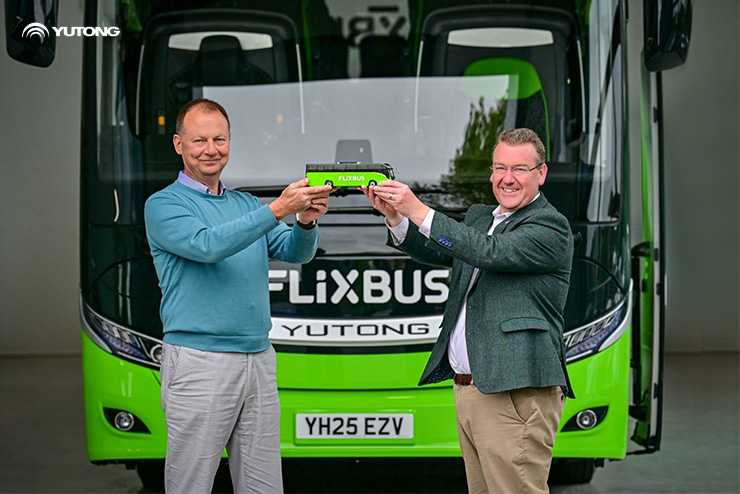 Den 2 000. Yutong-bussen i Storbritannia er en FlixBus GT12 for Første Buss i Vest-England