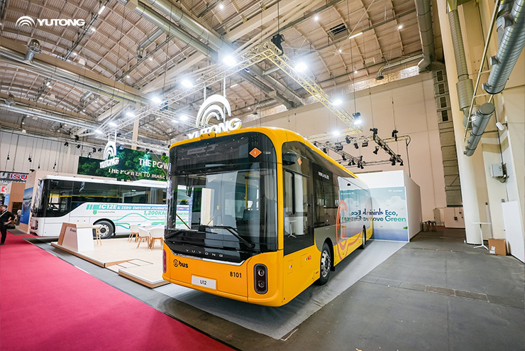 Yutong lanserer ny generasjon batterielektrisk intercitybuss IC12E på UITP Summit Hamburg 2025 – viser frem innovasjon innen elektrifisering