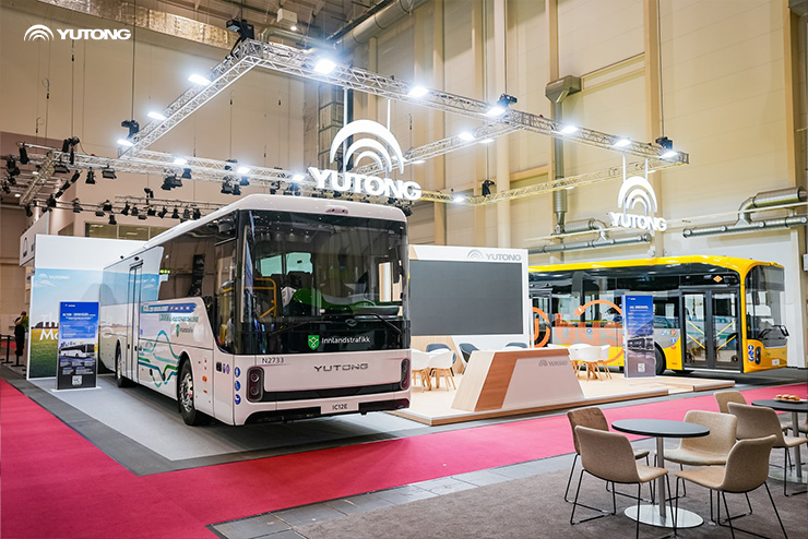 Yutong lanserer ny generasjon batterielektrisk intercitybuss IC12E på UITP Summit Hamburg 2025 – viser frem innovasjon innen elektrifisering