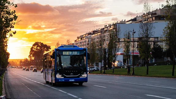 723 Yutong-busser fullførte med høy standard den totale service- og transportstøtten for Afrikas internasjonale fotballturnering!